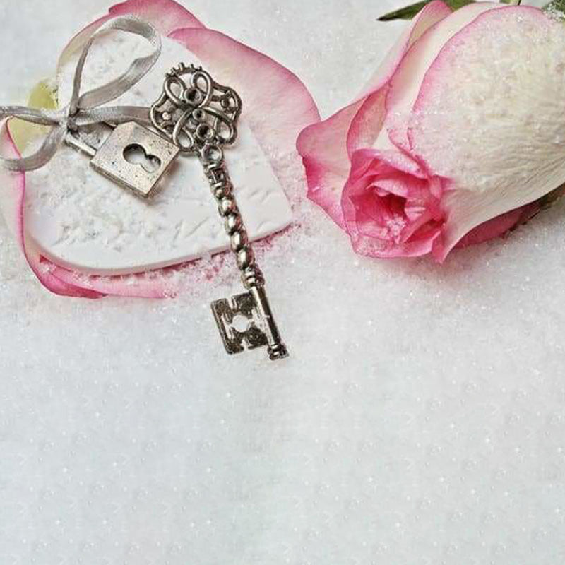 Key With Rose | Jigsaw Puzzle Canada