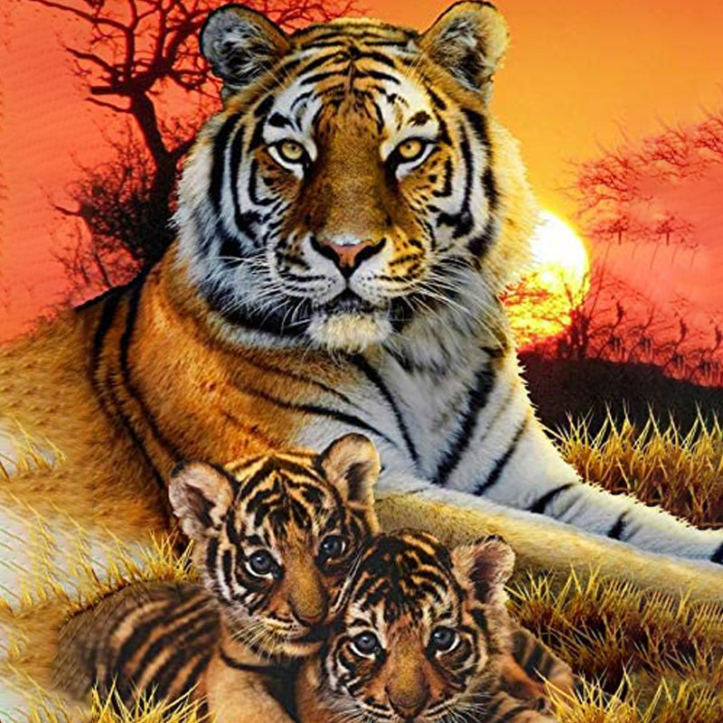 Tiger With Cubs | Jigsaw Puzzle Canada